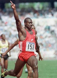 Ben Johnson perdió el oro olímpico de 100 metros en 1988 por positivo con anabolizantes (REUTERS)
