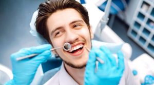 Implantología dental y cirugía guiada: un enfoque diferencial