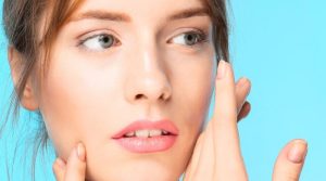 El secreto de la juventud: embellecimiento facial sin cirugía para una piel radiante