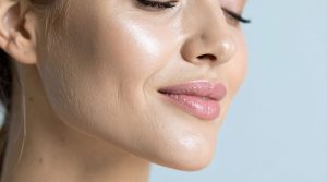 Mentoplastia con implante de mentón, osteotomía e injerto óseo: cómo mejorar la armonía facial y el perfil