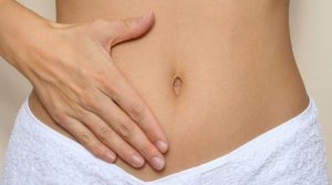 Cómo conseguir un vientre plano después de una liposucción