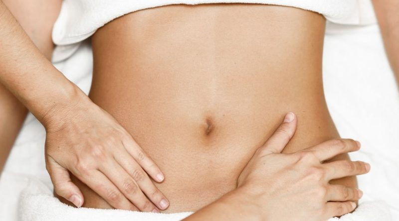 estrías abdomen